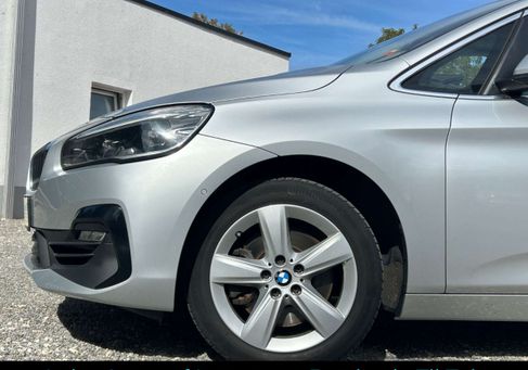 BMW 218, 2020