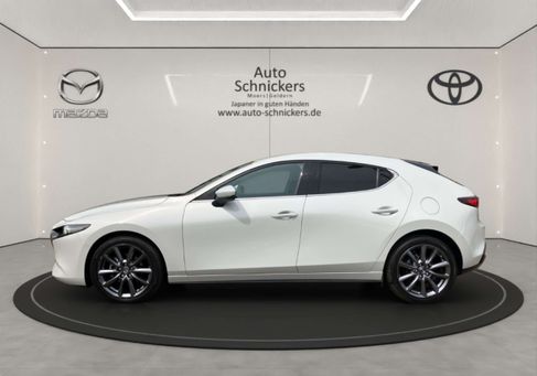 Mazda 3, 2025