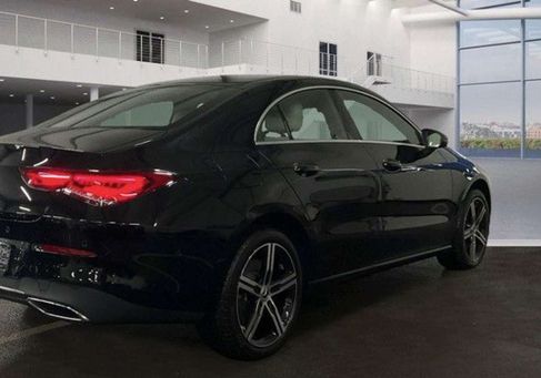 Mercedes-Benz CLA 250, 2022