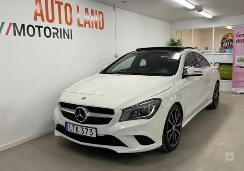 Mercedes-Benz CLA 200, 2015