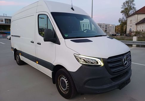 Mercedes-Benz Sprinter, 2021
