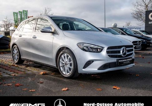 Mercedes-Benz B 220, 2021