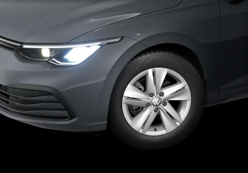 Volkswagen Golf, 2024 2