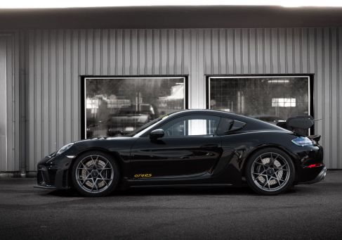 Porsche Cayman, 2025