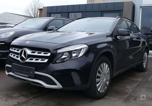 Mercedes-Benz GLA 200, 2018