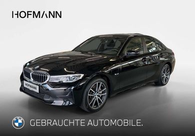BMW 330, 2021
