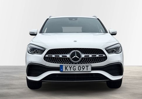 Mercedes-Benz GLA 250, 2023
