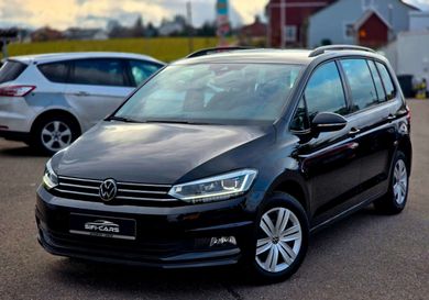 Volkswagen Touran, 2022