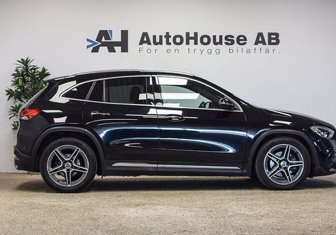 Mercedes-Benz GLA 200, 2021 3