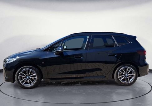 BMW 220, 2025 3