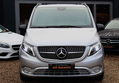 Mercedes-Benz V 220, 2021