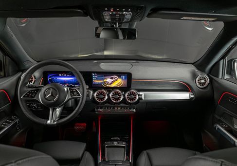Mercedes-Benz EQB, 2026