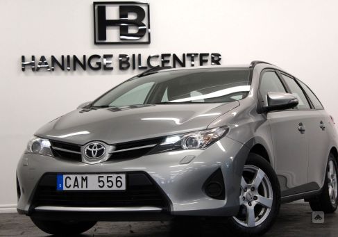 Toyota Auris Touring Sports, 2014