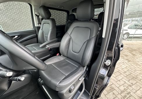 Mercedes-Benz V 300, 2022