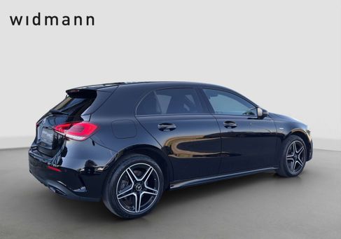 Mercedes-Benz A 250, 2022