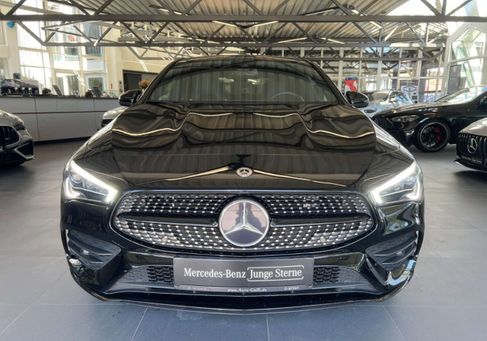 Mercedes-Benz CLA 250, 2021