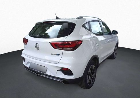 MG ZS, 2022 2