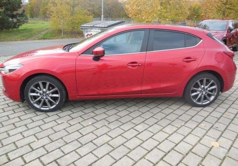 Mazda 3, 2019