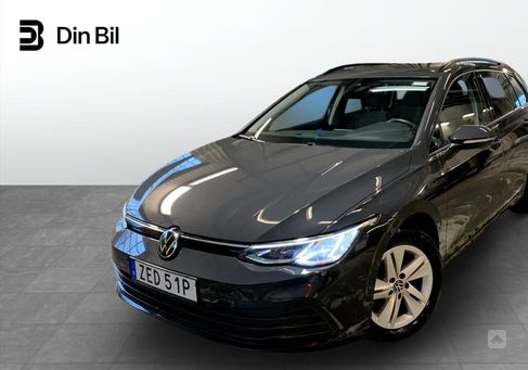 Volkswagen Golf, 2022