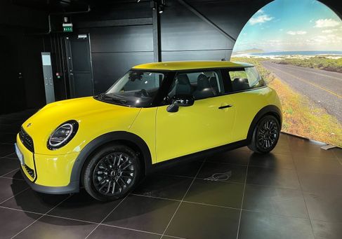 MINI, 2025