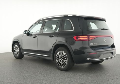 Mercedes-Benz EQB, 2025