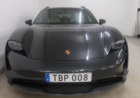 Porsche Taycan, 2022