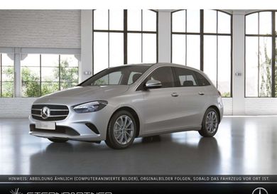 Mercedes-Benz B 200, 2022