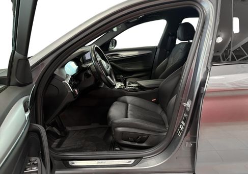 BMW 520, 2022