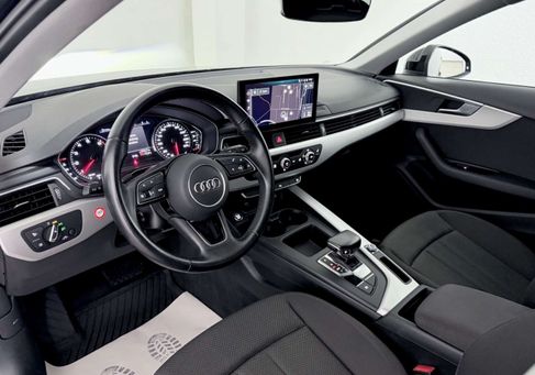 Audi A4, 2022