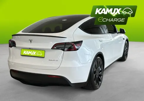 Tesla Model Y, 2023 3