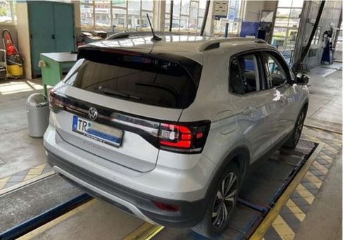 Volkswagen T-Cross, 2021