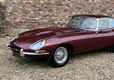 Jaguar E-Type, 1964