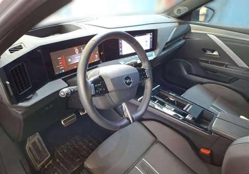 Opel Astra, 2024