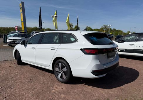 Volkswagen Passat Variant, 2024