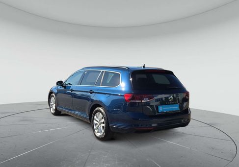 Volkswagen Passat Variant, 2023 3