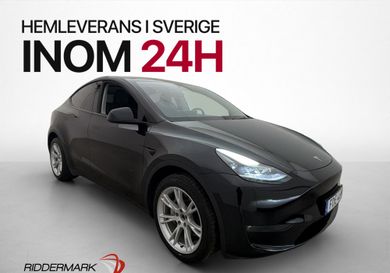 Tesla Model Y, 2023