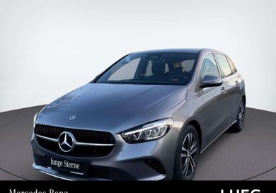 Mercedes-Benz B 180, 2024