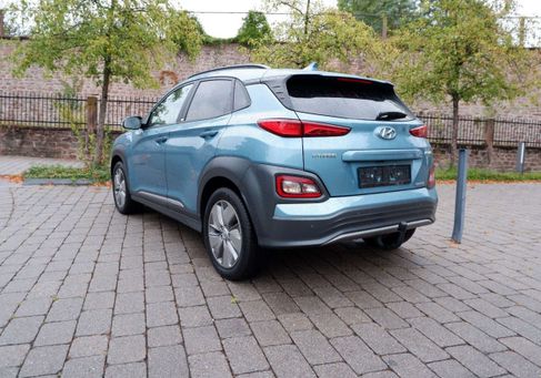 Hyundai Kona, 2021 3