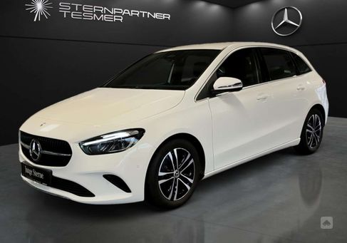 Mercedes-Benz B 200, 2023