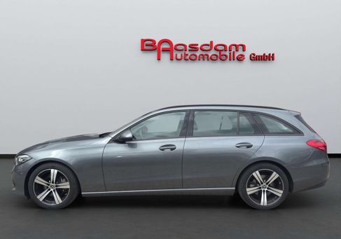 Mercedes-Benz C 200, 2022