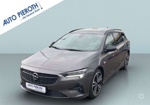 Opel Insignia, 2022