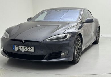 Tesla Model S, 2016