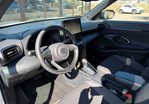 Toyota Yaris Cross, 2025 3