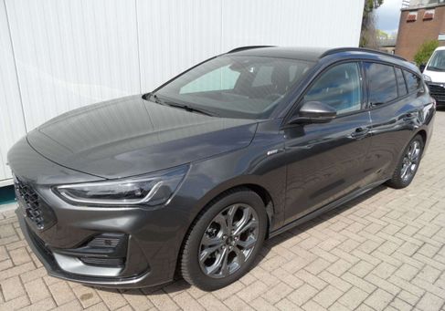 Ford Focus, 2024 3