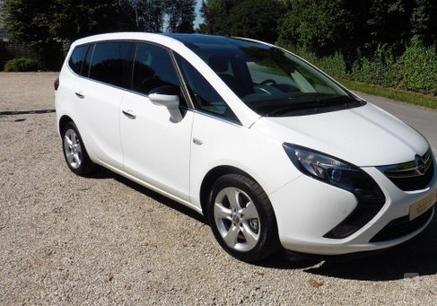 Opel Zafira, 2012