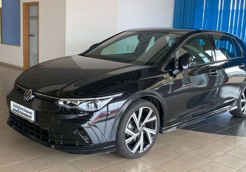 Volkswagen Golf, 2021 3