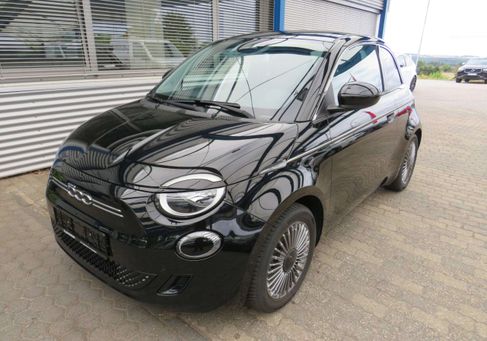 Fiat 500, 2023