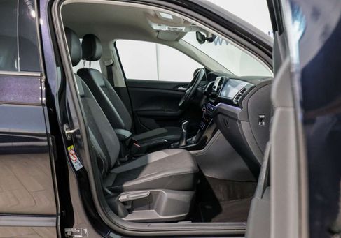 Volkswagen T-Cross, 2025 2