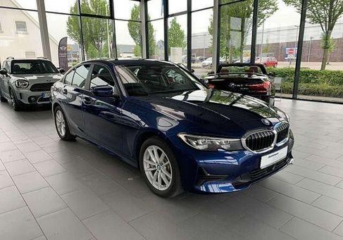 BMW 330, 2020