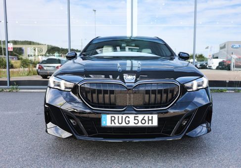 BMW 530, 2025